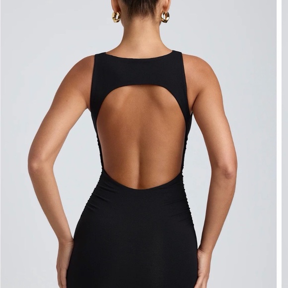 Oh-Polly Elegant Black Sleeveless Dress - Picture 4 of 5